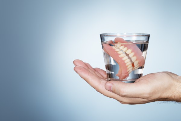 What You Need To Know About Dentures For Tooth Replacement