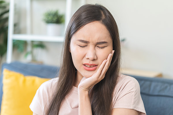 Commonly Asked General Dentistry Questions About Toothaches